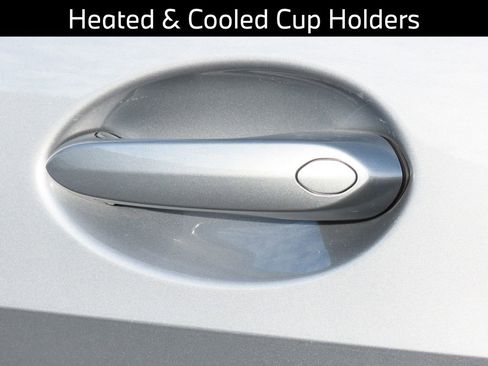 Certified 2023 BMW X7 xDrive40i w/ Executive Package AWD/4WD image 24