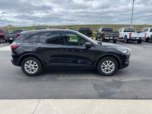 Used 2025 Ford Escape Active AWD/4WD image 4