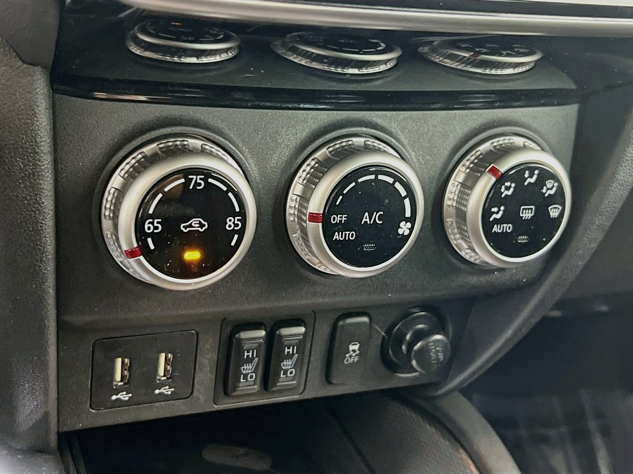 Used 2024 Mitsubishi Outlander Sport ES AWD/4WD image 15
