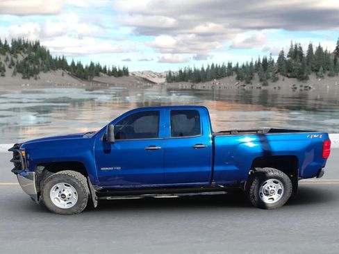 Used 2019 Chevrolet Silverado 2500 W/T image 6