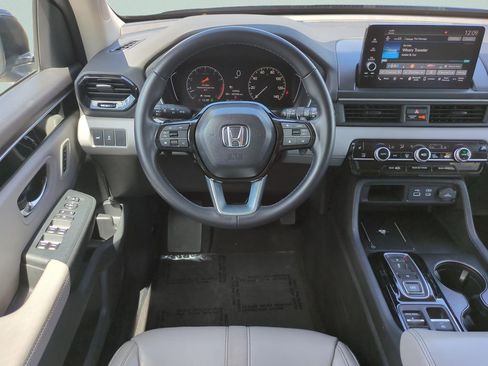 Used 2023 Honda Pilot EX-L image 15