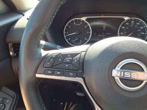 Used 2024 Nissan Sentra SV w/ All-Weather Package FWD image 24