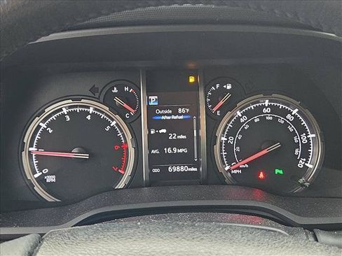 Used 2020 Toyota 4Runner Limited AWD/4WD image 10