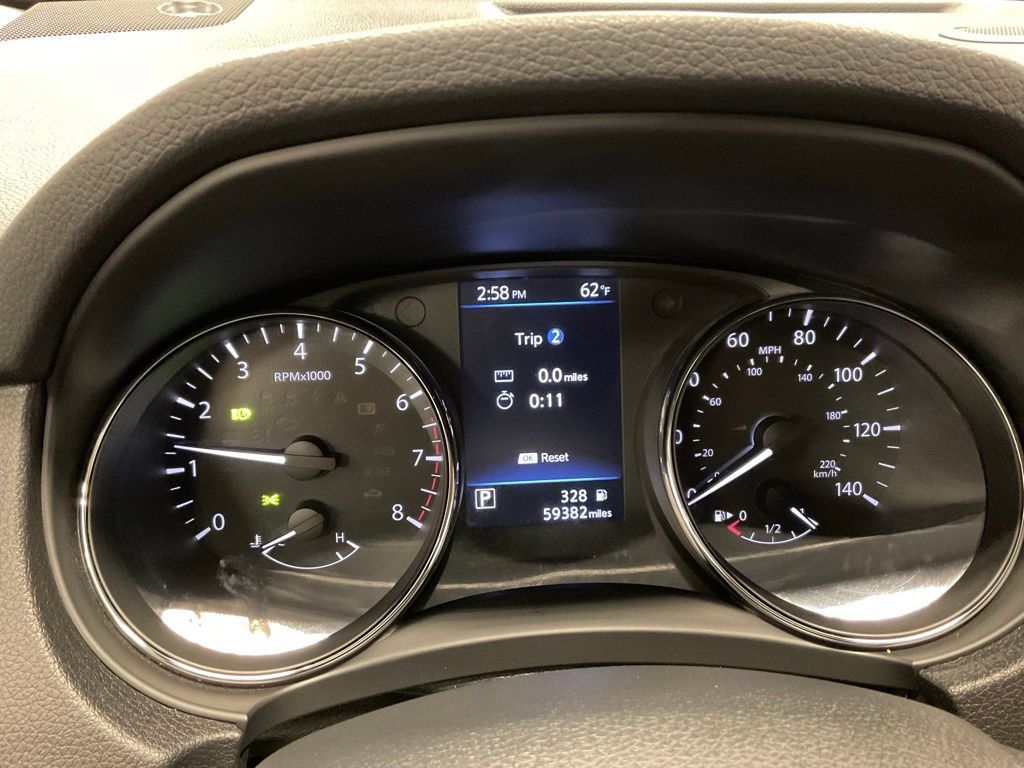 Used 2019 Nissan Rogue SL AWD/4WD image 2
