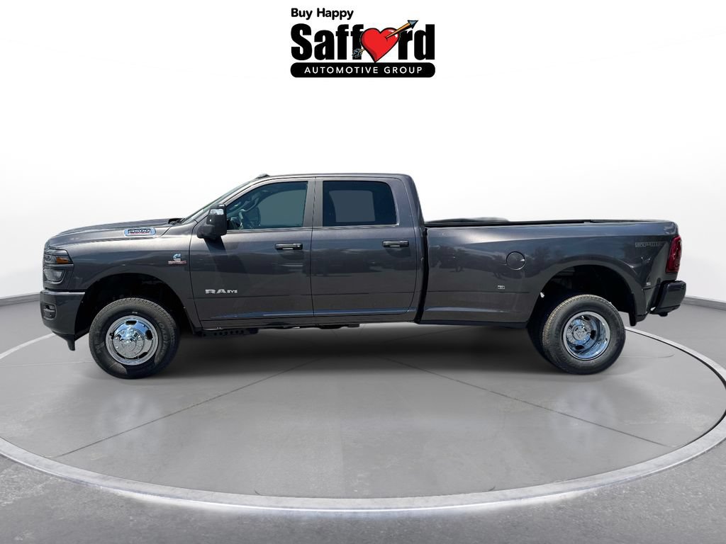 New 2026 RAM 3500 Big Horn AWD/4WD image 4