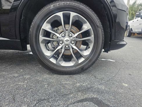 Used 2019 Dodge Durango GT image 19