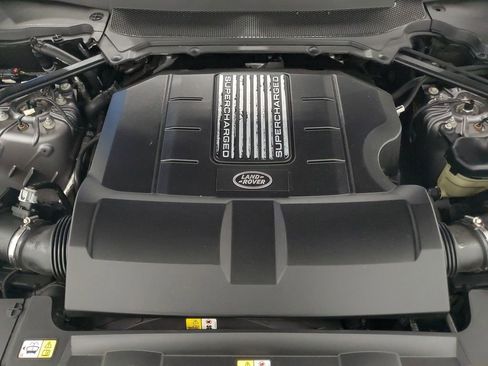Used 2020 Land Rover Range Rover Long Wheelbase HSE image 9