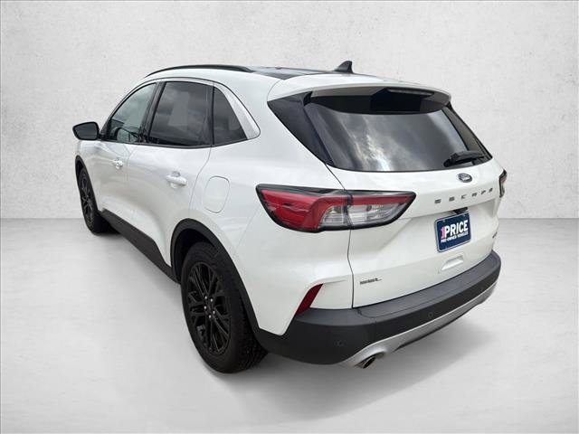 Used 2020 Ford Escape SEL FWD image 3