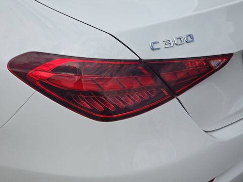 Used 2023 Mercedes-Benz C 300 4MATIC Sedan image 32