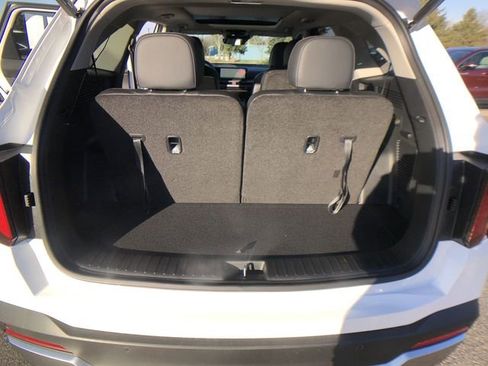 New 2025 Kia Sorento SX image 25