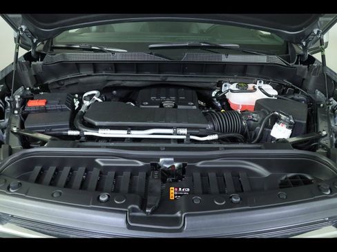 New 2026 Chevrolet Silverado 1500 LT w/ Safety Package AWD/4WD image 17