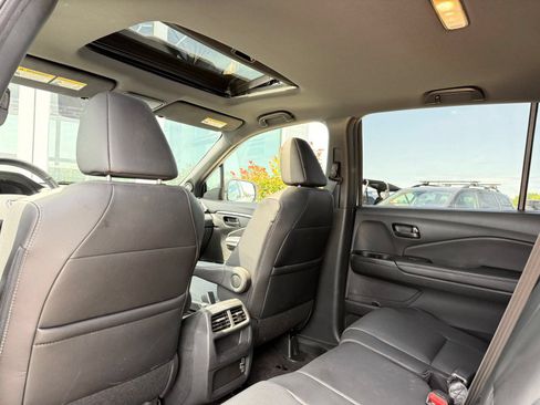 Used 2023 Honda Passport EX-L image 18