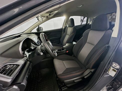 Used 2023 Subaru Crosstrek 2.0i Premium AWD/4WD image 13