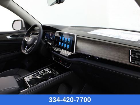 New 2026 Volkswagen Atlas SEL Premium R-Line image 25