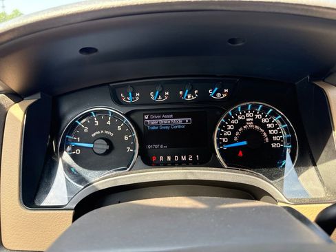 Used 2013 Ford F150 XLT w/ XLT Chrome Pkg AWD/4WD image 11