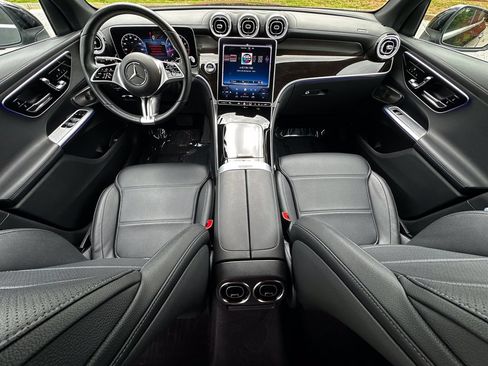 Certified 2023 Mercedes-Benz GLC 300 4MATIC image 27