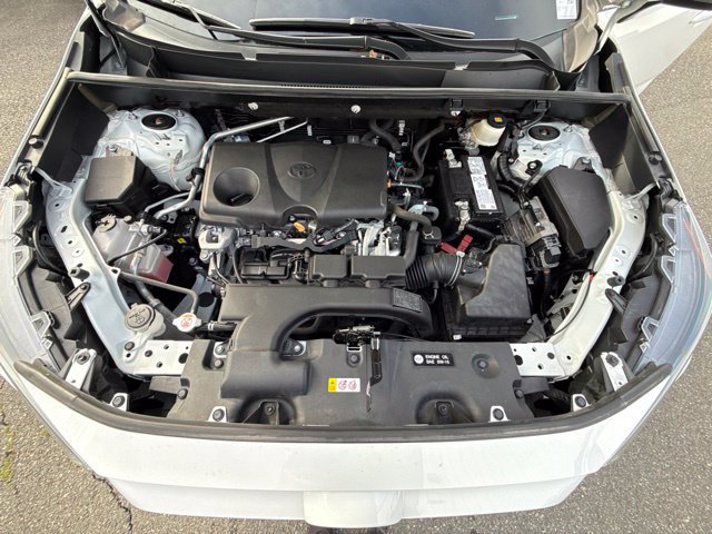 Used 2021 Toyota RAV4 LE FWD image 20