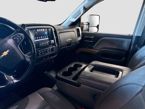 Used 2017 Chevrolet Silverado 1500 LTZ w/ Max Trailering Package image 24