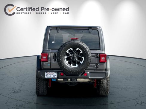 Certified 2025 Jeep Wrangler Unlimited Rubicon 4xe w/ Convenience Group AWD/4WD image 5