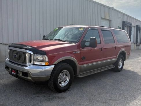 Used 2002 Ford Excursion Limited image 3