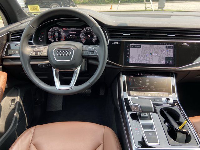 Used 2023 Audi Q7 2.0T Premium Plus w/ Premium Plus Package AWD/4WD image 14