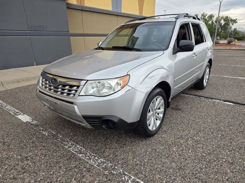 Used 2011 Subaru Forester 2.5X Premium w/ Rugged Pkg 1F image 3