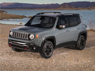 Used 2017 Jeep Renegade Trailhawk AWD/4WD video 1