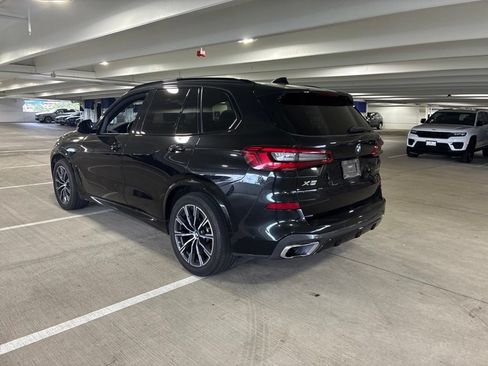 Used 2020 BMW X5 xDrive40i w/ M Sport Package AWD/4WD image 3
