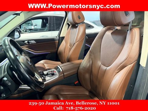 Used 2021 BMW X7 xDrive40i w/ Premium Package AWD/4WD image 18