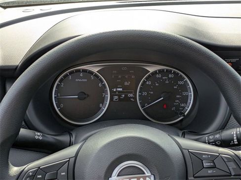 New 2025 Nissan Kicks Play S image 19