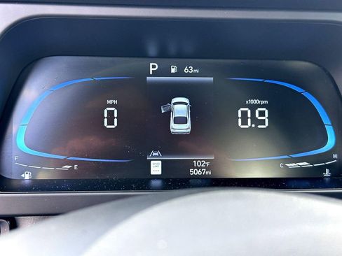 Used 2025 Hyundai Elantra Sport image 21