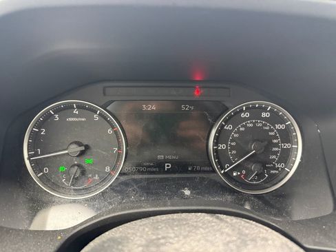 Used 2022 Mitsubishi Outlander SEL image 16