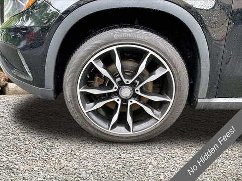 Used 2016 Mercedes-Benz GLA 250 w/ Premium Package image 8