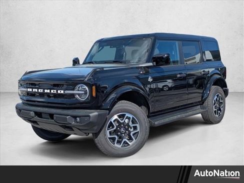New 2026 Ford Bronco Outer Banks image 1