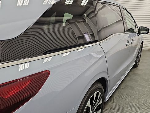 New 2026 Honda Odyssey Elite image 9
