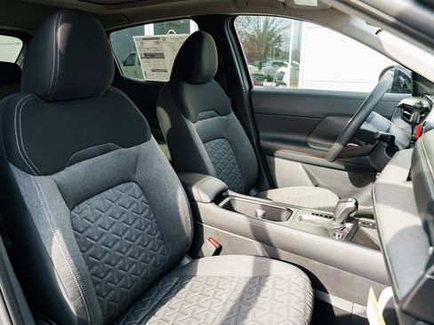 New 2026 Nissan Kicks SV w/ SV Premium Package image 25