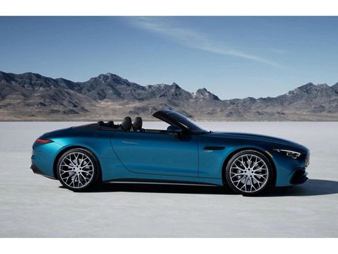 New 2026 Mercedes-Benz SL 43 AMG AMG SL 43 image 15