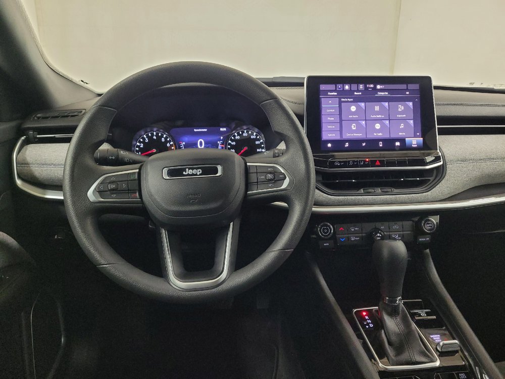 Used 2023 Jeep Compass Sport AWD/4WD image 22