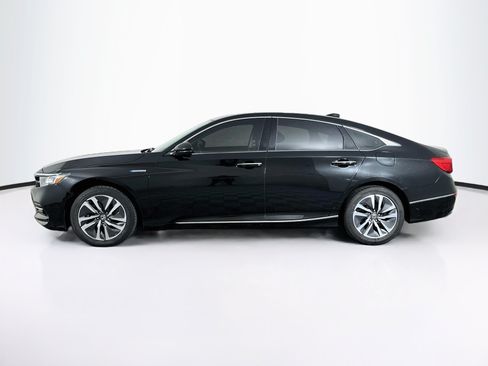 Used 2020 Honda Accord Touring image 4