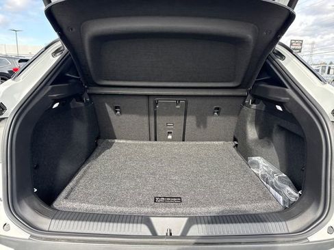 Used 2025 Volkswagen ID.4 Pro S image 14