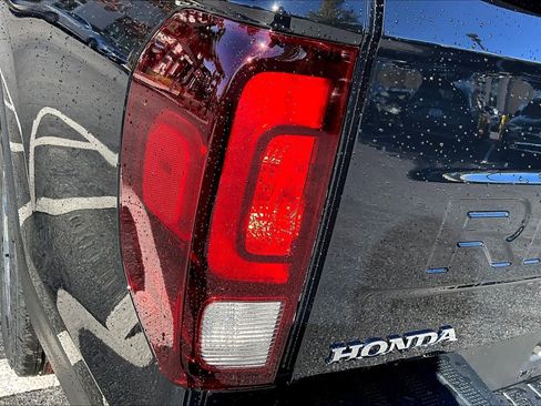 New 2026 Honda Ridgeline RTL image 12