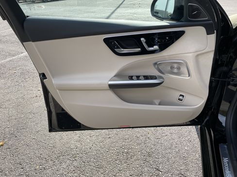 New 2026 Mercedes-Benz C 300 Sedan image 17