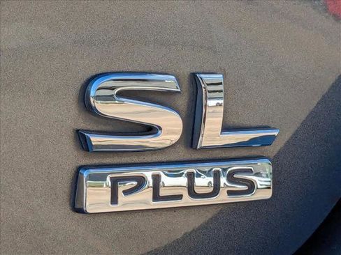 Used 2022 Nissan Leaf SL Plus image 10
