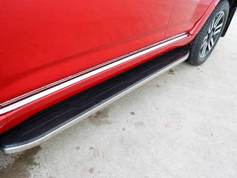 Used 2023 Toyota 4Runner Limited image 11