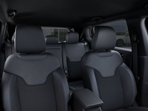 New 2026 Jeep Compass Latitude image 26