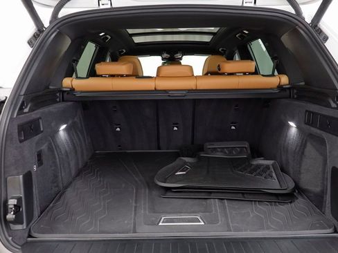 Certified 2026 BMW X5 xDrive40i w/ Climate Comfort Package image 18