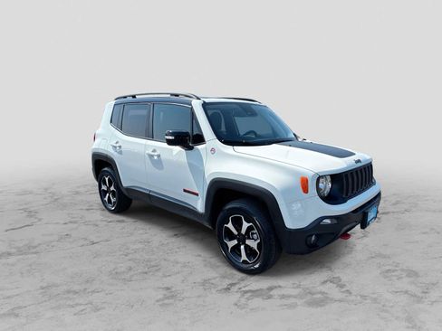 Used 2022 Jeep Renegade Trailhawk AWD/4WD image 2