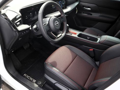 New 2026 Nissan Kicks SR w/ SR Premium Package image 13