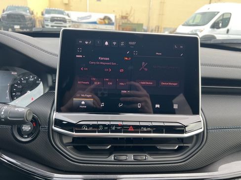 New 2026 Jeep Compass Limited image 28