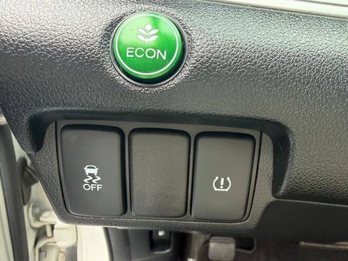 Used 2016 Honda CR-V EX image 18